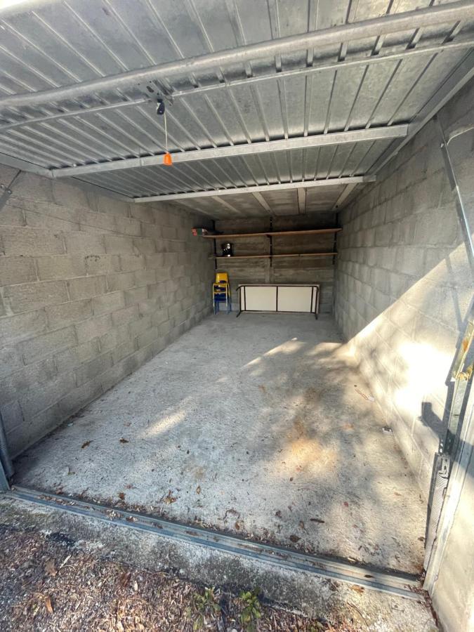 Appartement rénové à 200m de la plage + garage Embrun Extérieur photo